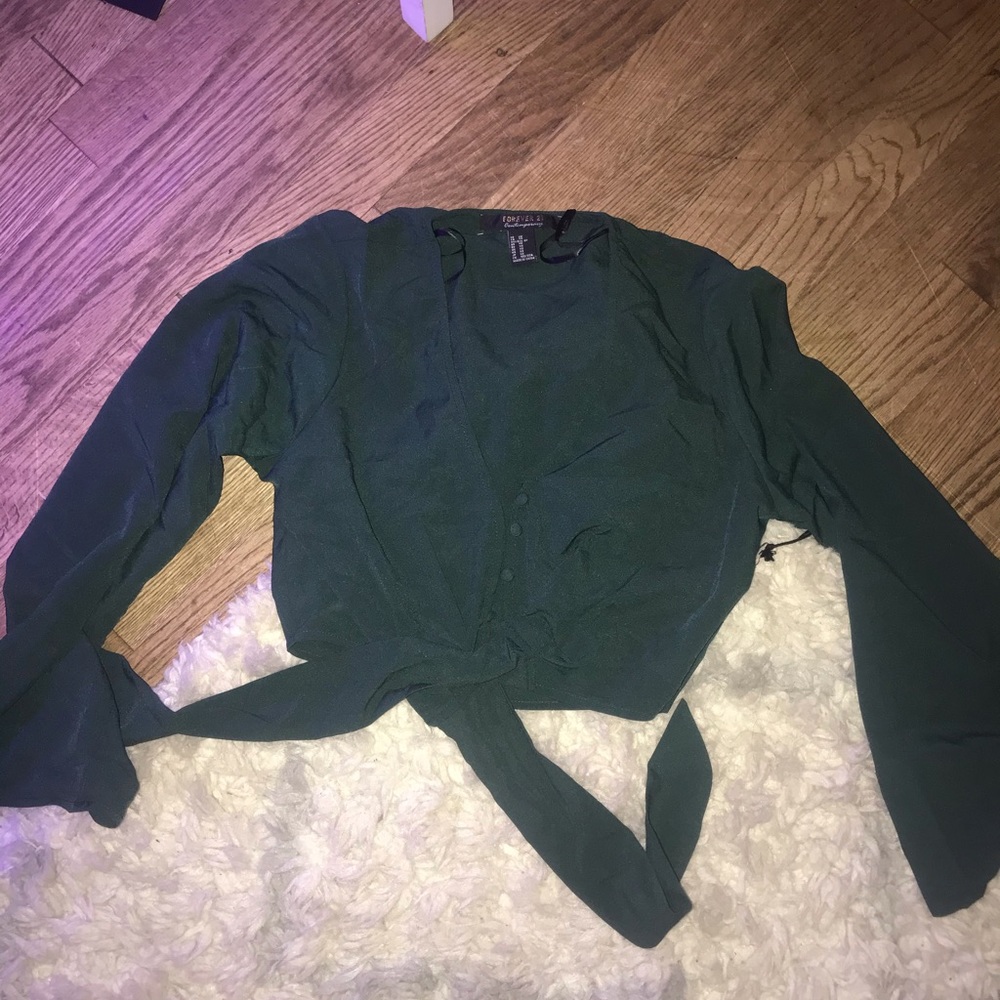 Forever21 Extra small navy green long sleeve top